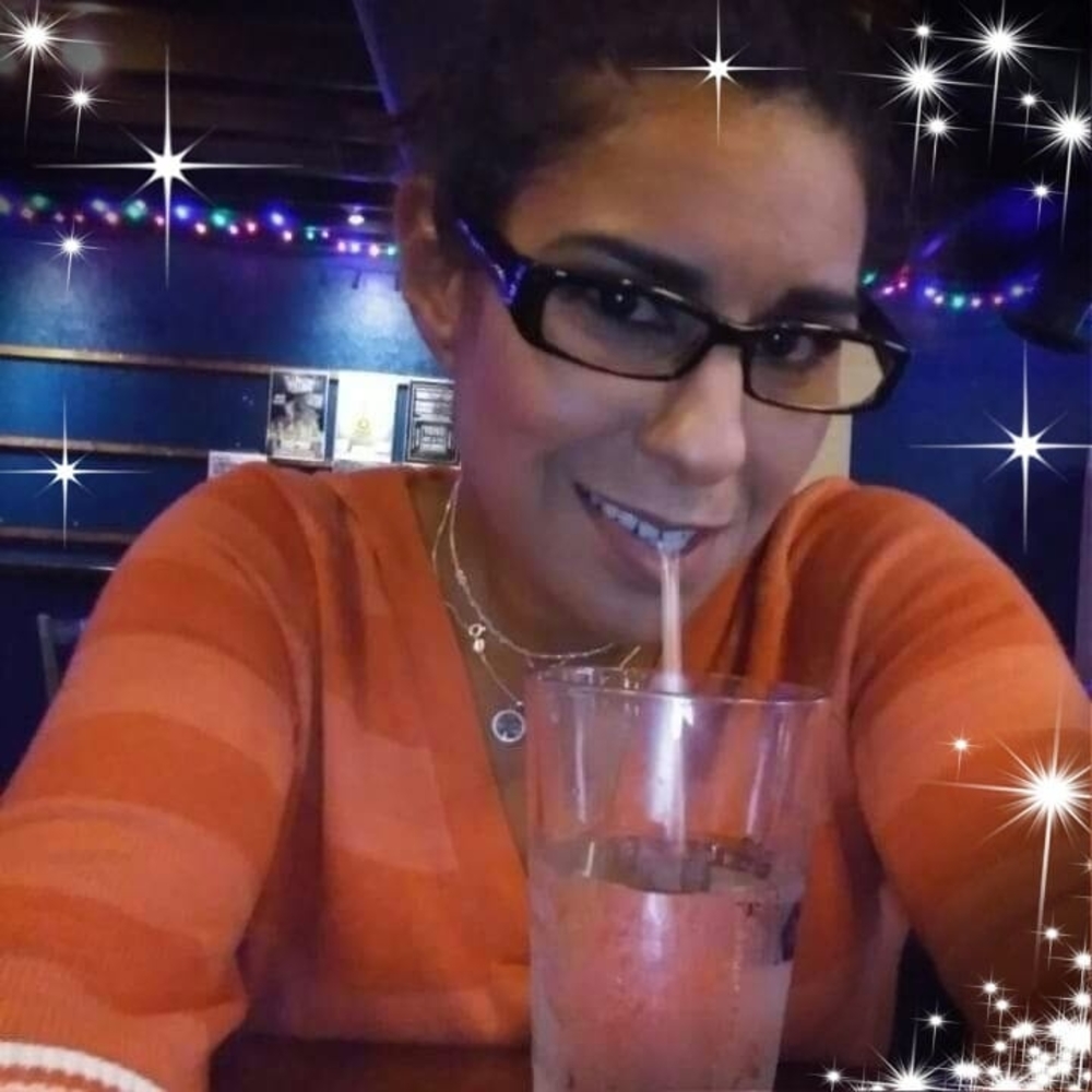 Meet your Posher, Domenique